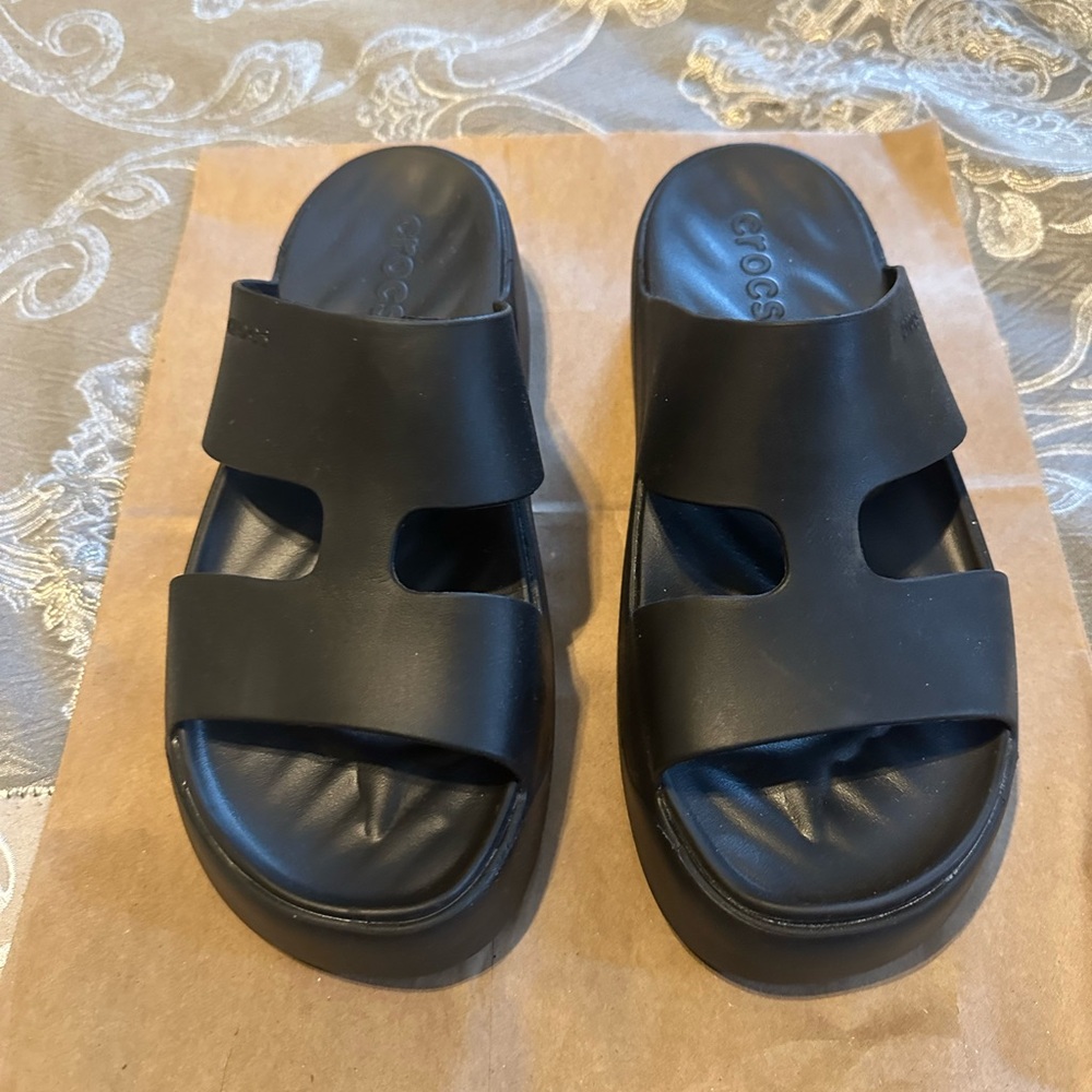 Black crocs sandals size 9
